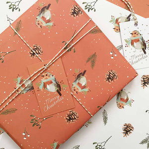 Festive Robin Wrap - Wholesale Pack of 25 sheets & 25 Tags